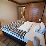 Aparthotel 107 In Vucko - & Relax - Private Host 4*