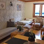 107 In Vucko - & Relax - Private Host Aparthotel 4*